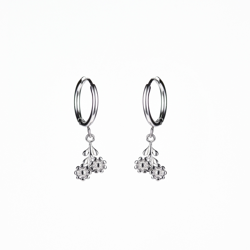 FOLKIE steel earrings silver bouquet