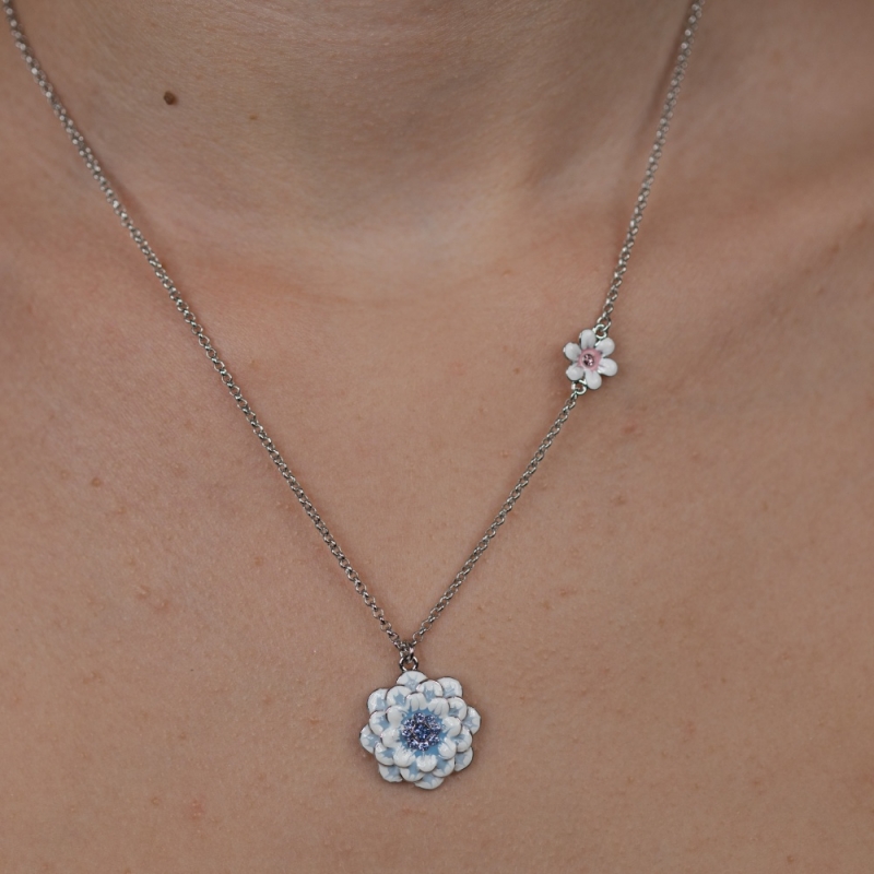 Pendant with chain blue-white peony