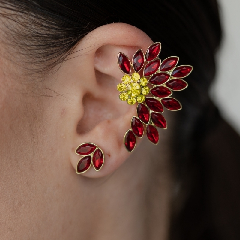 Ear climber and two earrings