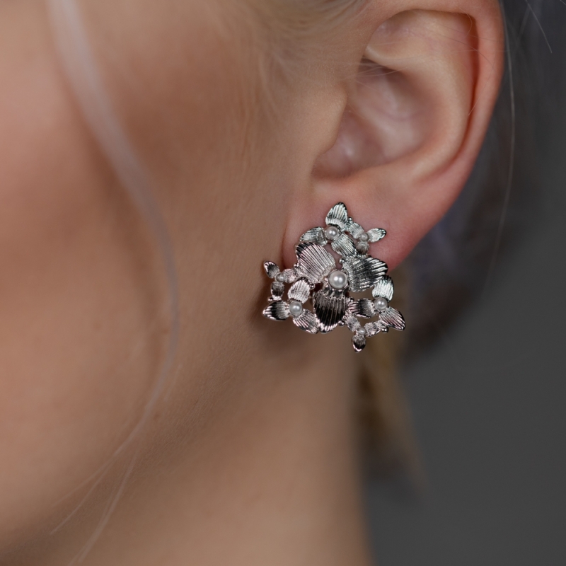 Clip-on earrings snowdrops