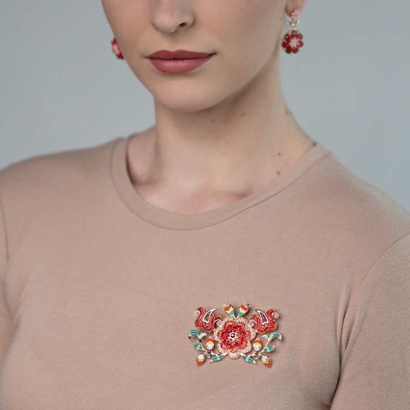 Brooch red flowers and tulips