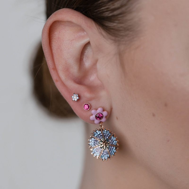 Small dangling earrings cornflower
