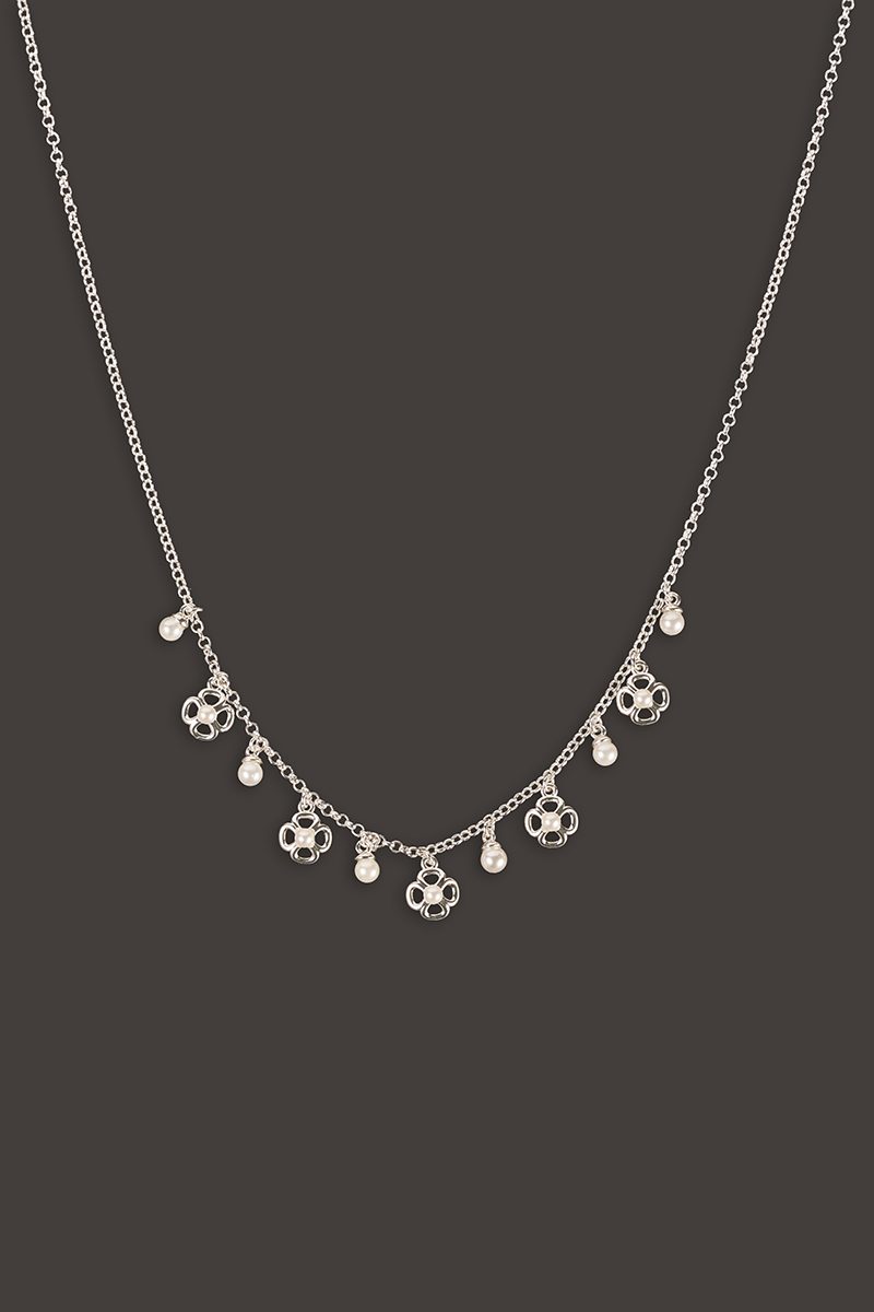 Myjava Pearl Necklace