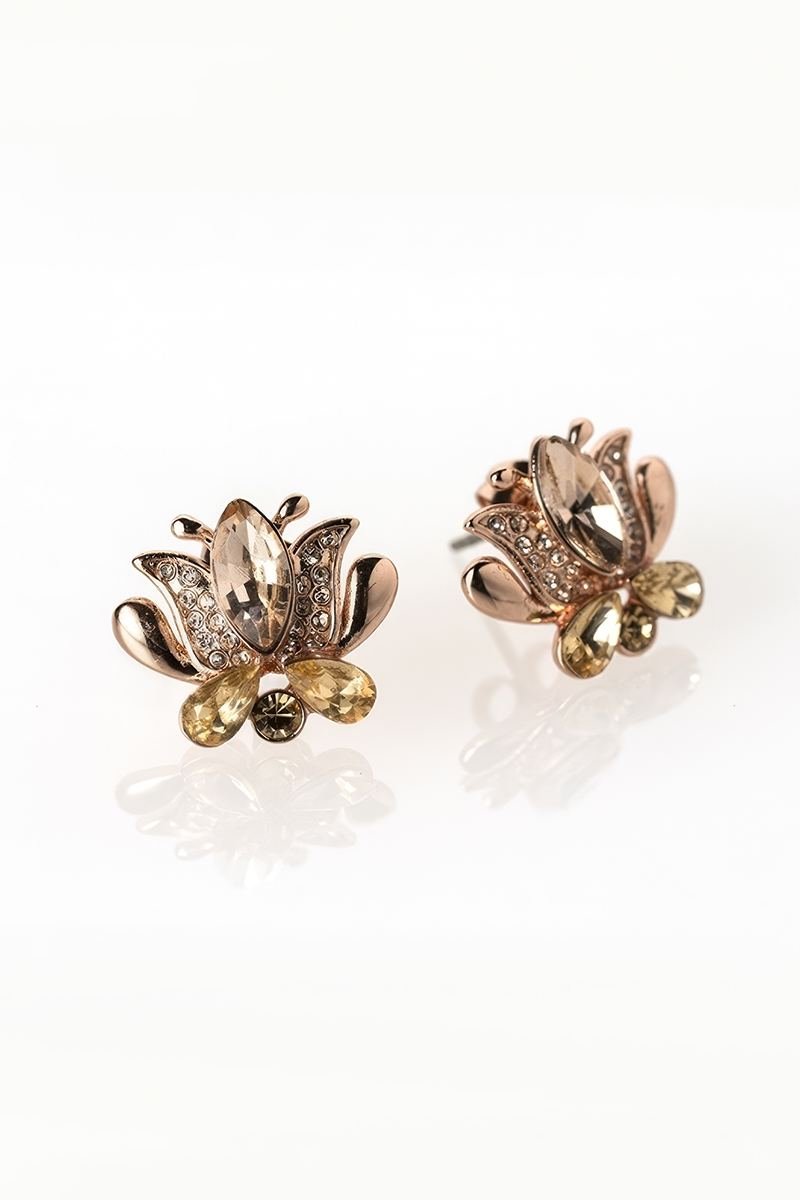 Earrings with tulips
