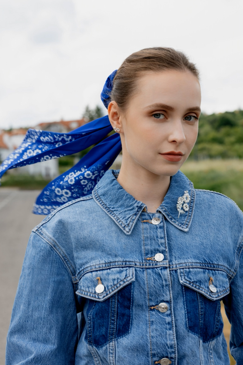 Myjava Scrunchie with Ribbon